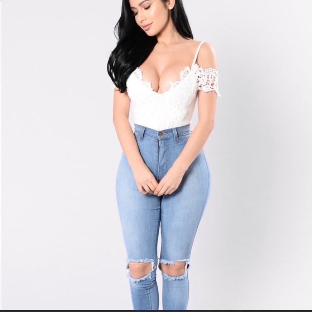 NWT lace off shoulder leo